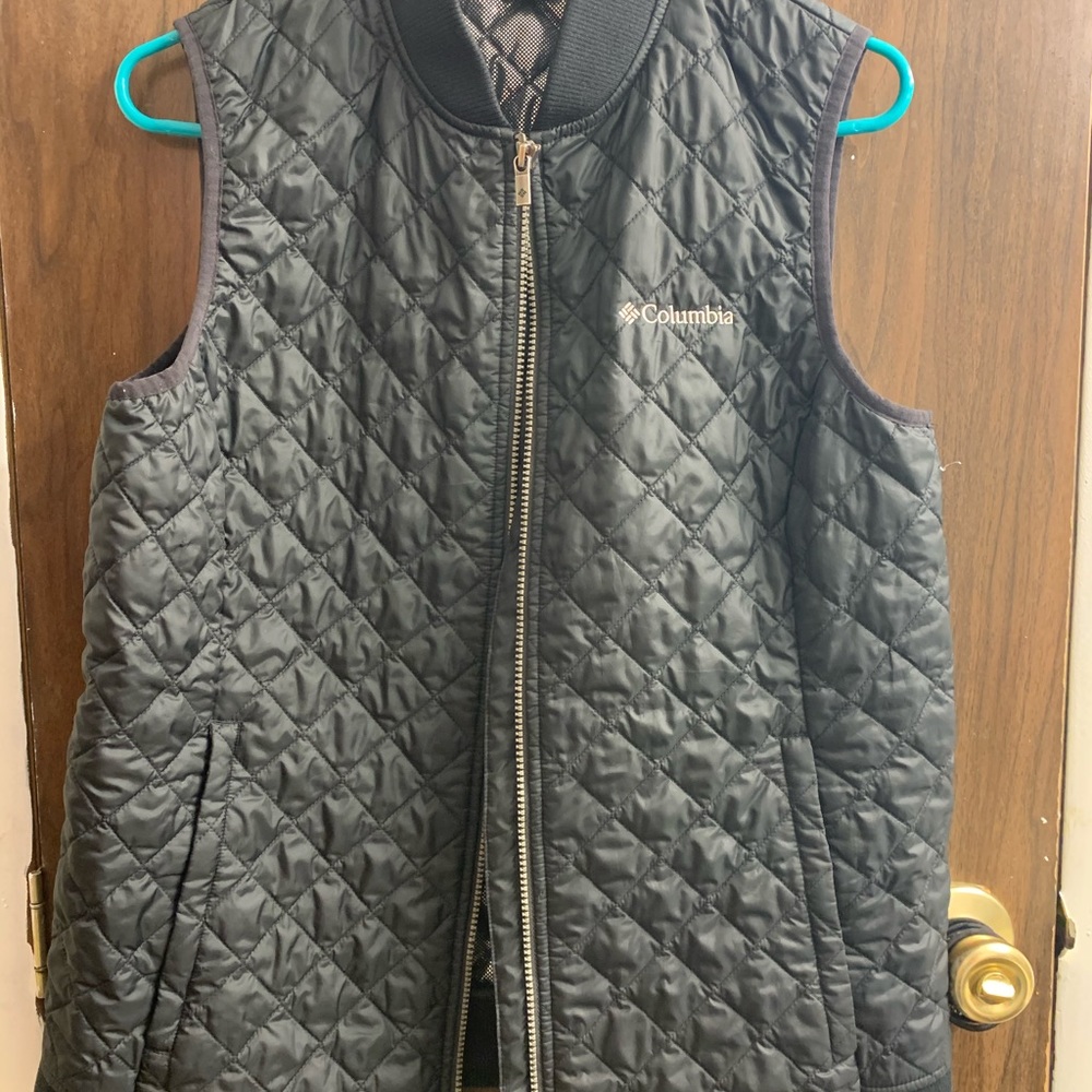 Columbia vest